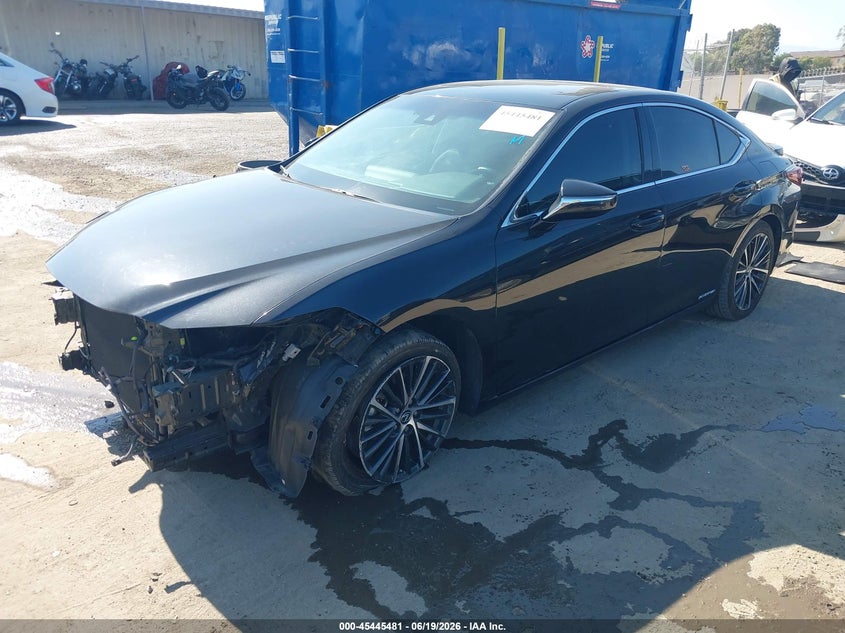 Vin: 58ada1c18mu012702, lot: 45943590, lexus es 300h 20212