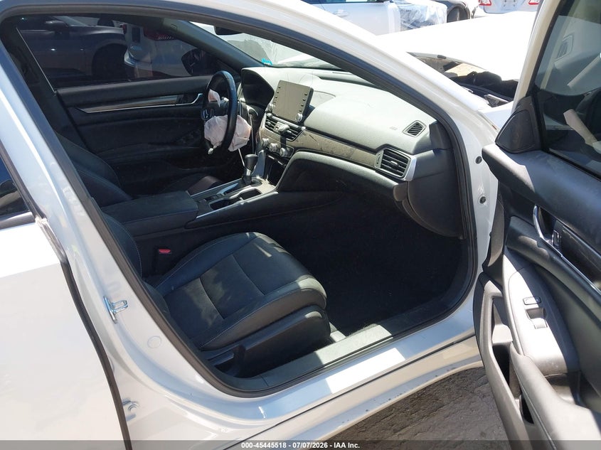 2021 HONDA ACCORD auction photo 5