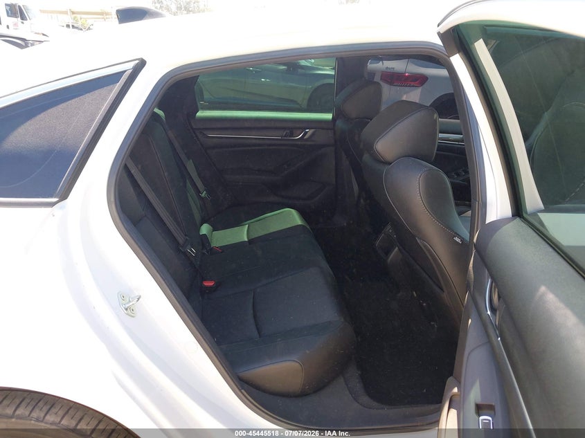 2021 HONDA ACCORD auction photo 8