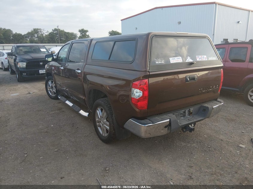 TOYOTA TUNDRA - zdjęcie 3
