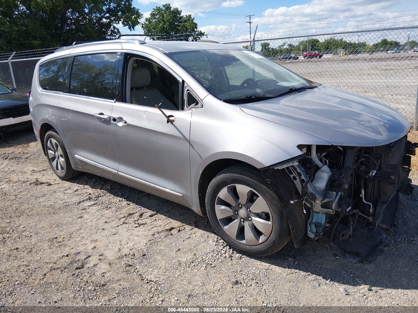 Vin: 2c4rc1n72jr105513, lot: 45943689, chrysler pacifica hybrid limited 2018 img_1