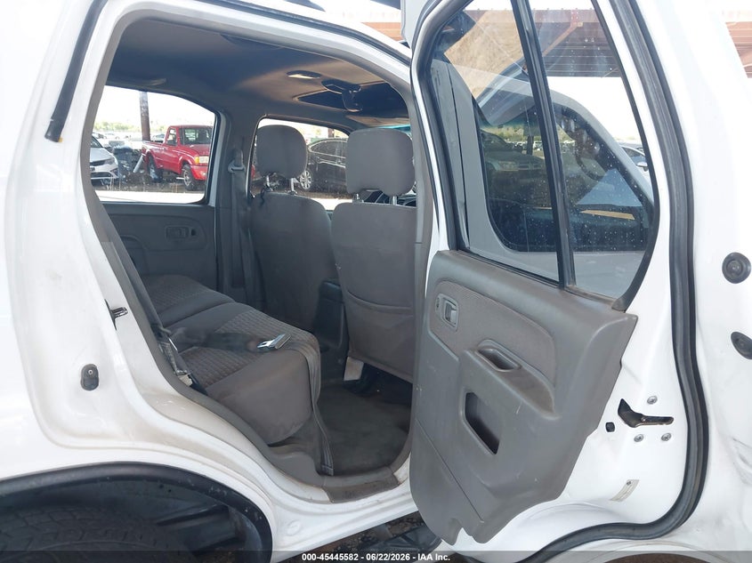 2000 NISSAN XTERRA auction photo 8