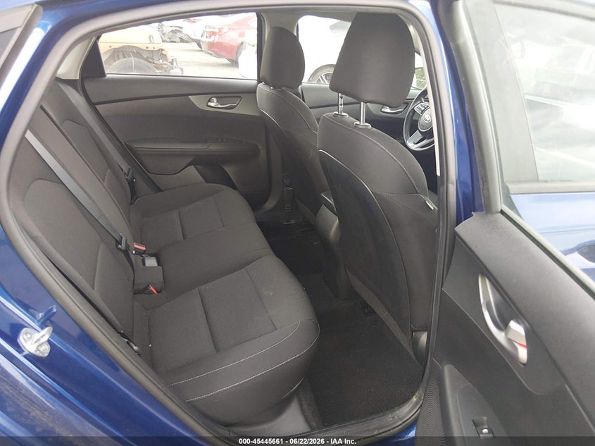2021 KIA FORTE auction photo 8