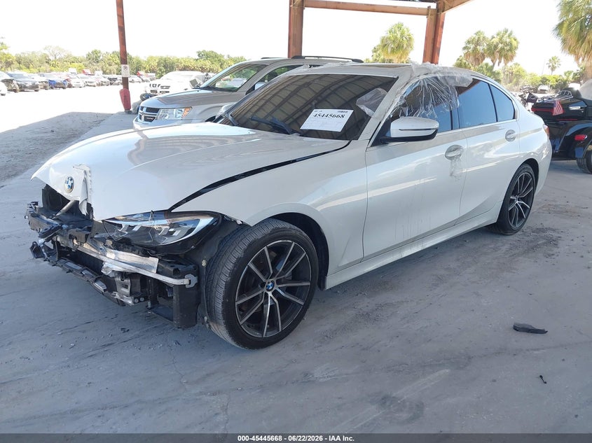 Vin: 3mw5r1j08l8b05344, lot: 45943777, bmw 330i 20202