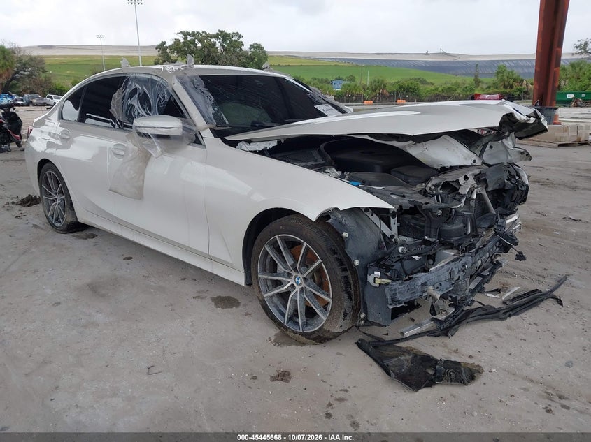 Vin: 3mw5r1j08l8b05344, lot: 45943777, bmw 330i 20201