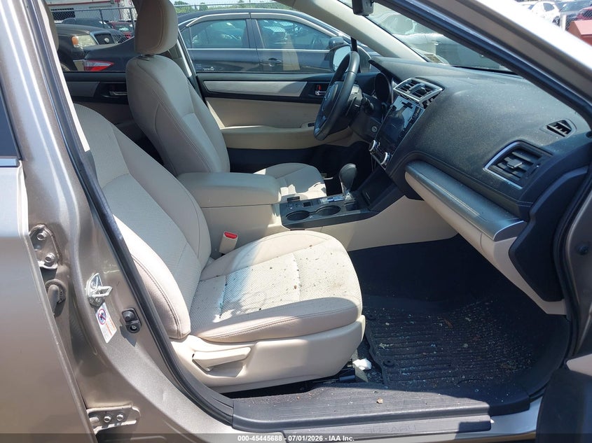 2019 SUBARU OUTBACK auction photo 5