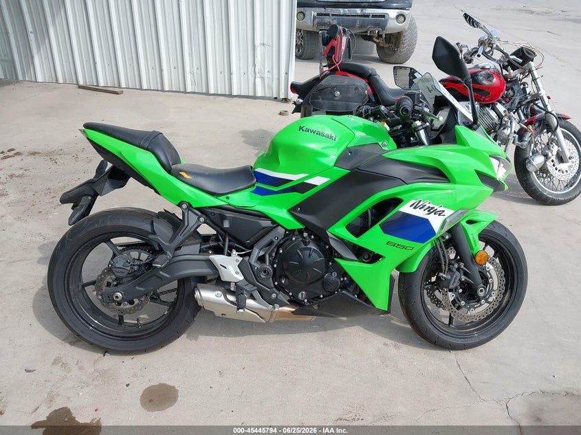 2026 Kawasaki Ex650 P VIN: ML5EXEP11TDAG9928 Lot: 45445794