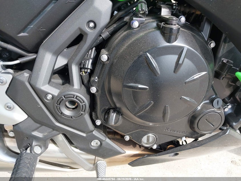 2026 Kawasaki Ex650 P VIN: ML5EXEP11TDAG9928 Lot: 45445794