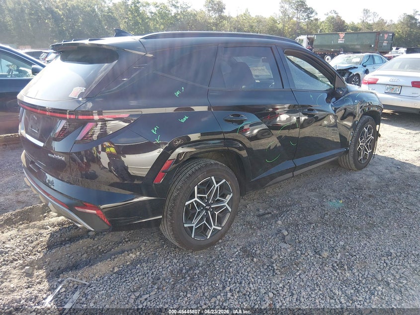 2024 HYUNDAI TUCSON HYBRID auction photo 4