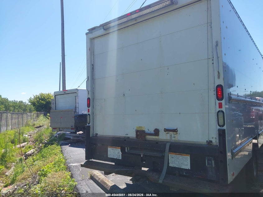 2011 FORD ECONOLINE COMMERCIAL CUTAWAY N/A N/A