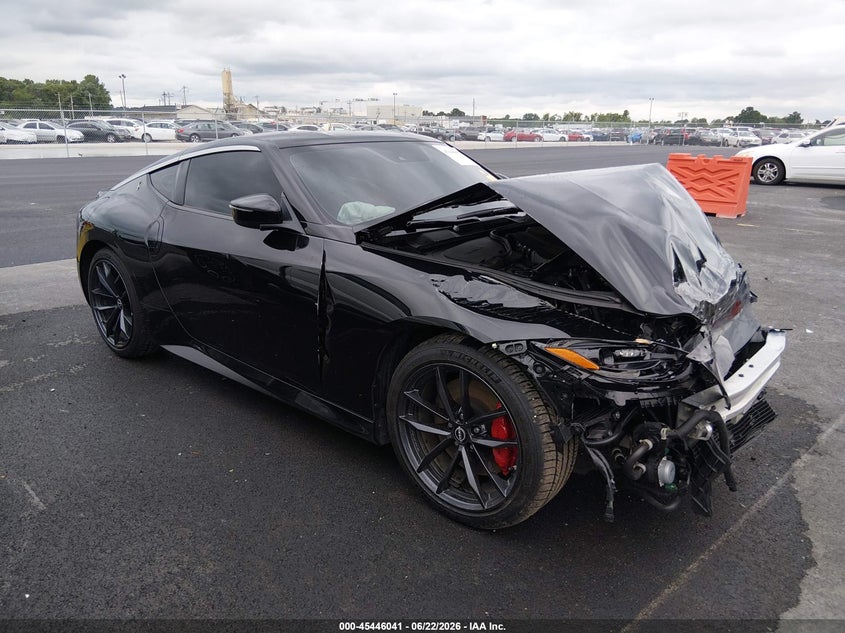 Vin: jn1bz4bh0rm365165, lot: 45944149, nissan z performance manual 2024 img_1