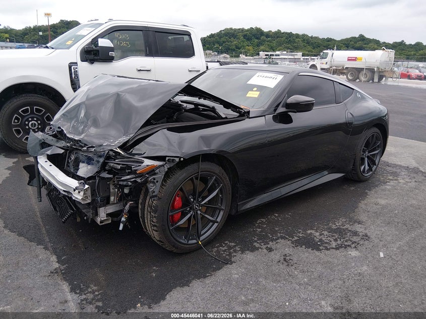Vin: jn1bz4bh0rm365165, lot: 45944149, nissan z performance manual 20242