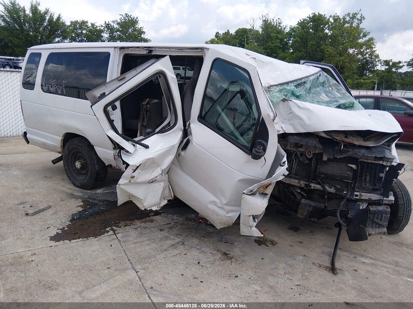 Vin: 1fbss3bl7bdb20518, lot: 45944237, ford e-350 super duty xl/xlt 2011 img_1