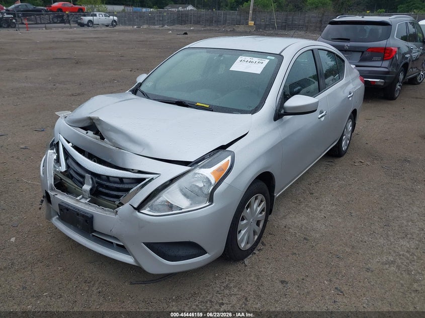 2015 Nissan Versa 1.6 Sv 3N1CN7APXFL822600 photo 1