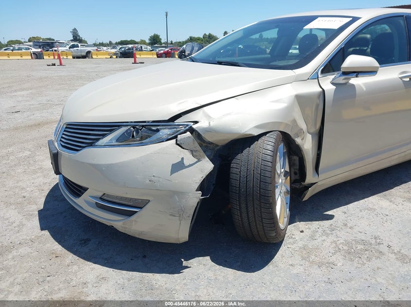 2015 LINCOLN MKZ HYBRID auction photo 6