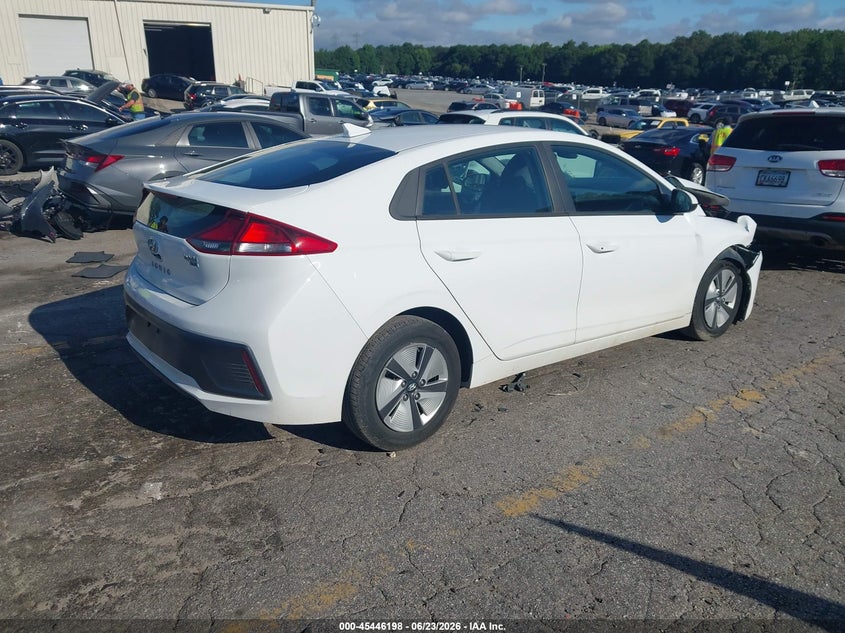 2021 HYUNDAI IONIQ HYBRID auction photo 4