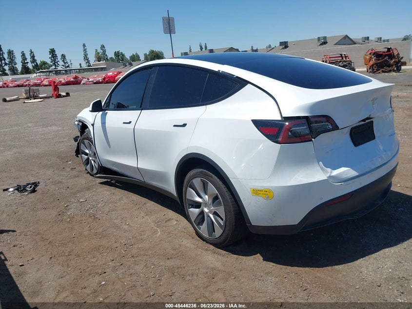 Vin: 5yjygdee0mf284876, lot: 45944345, tesla model y long range dual motor all-wheel drive 20213