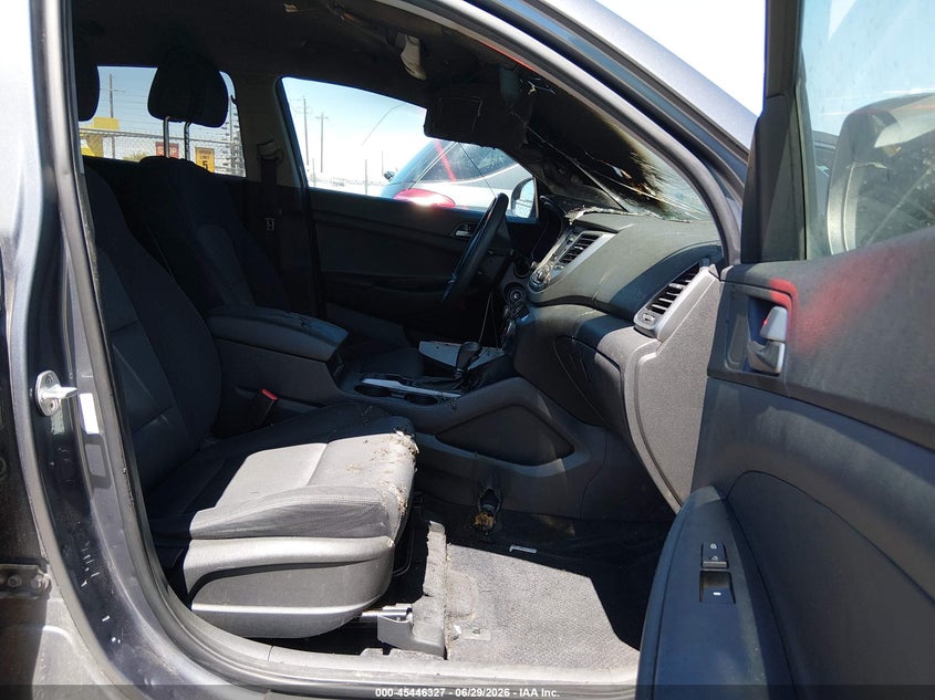 2018 HYUNDAI TUCSON VIN KM8J23A44JU607185 nuotrauka 5