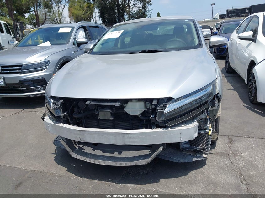 2018 Honda Clarity Plug-In Hybrid VIN: JHMZC5F11JC023801 Lot: 45446348