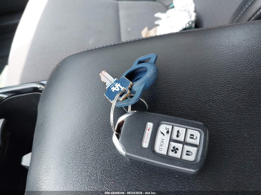 2018 Honda Clarity Plug-In Hybrid VIN: JHMZC5F11JC023801 Lot: 45446348
