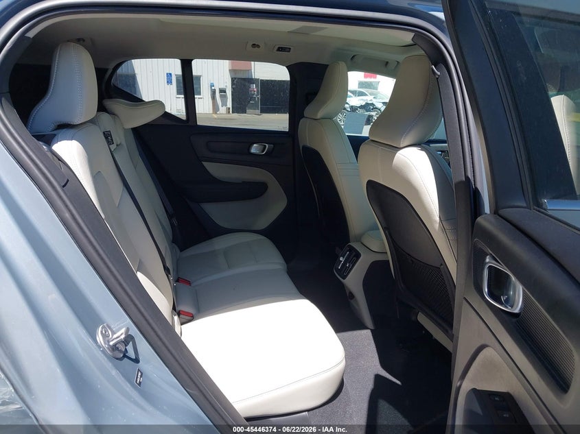 2022 Volvo Xc40 T5 Inscription VIN: YV4162UL2N2716927 Lot: 45446374