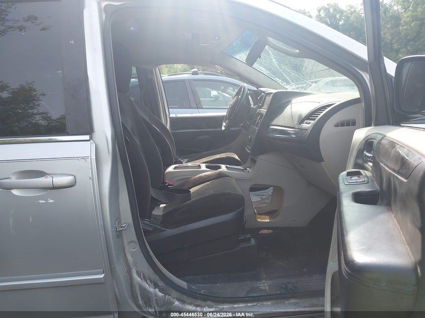 2012 DODGE GRAND CARAVAN auction photo 5