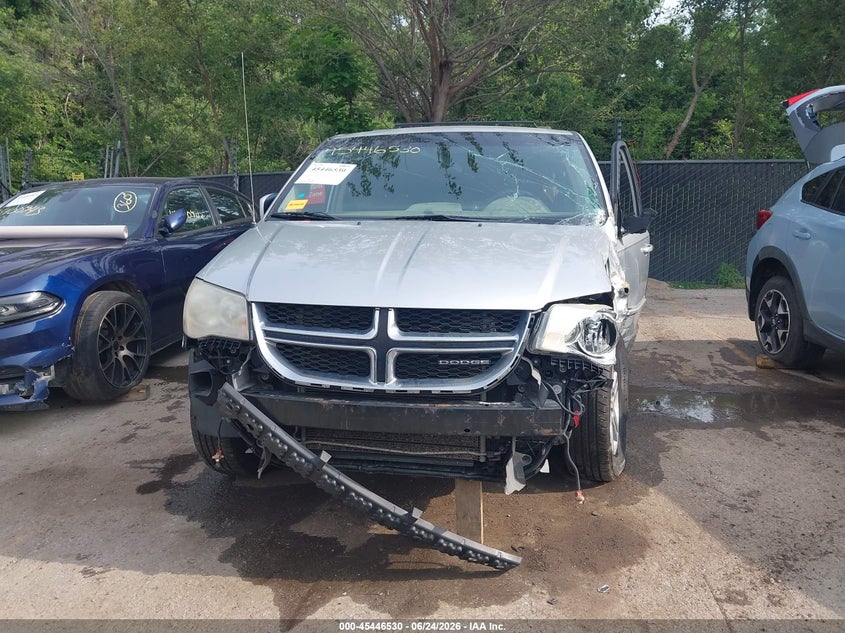 2012 DODGE GRAND CARAVAN auction photo 6