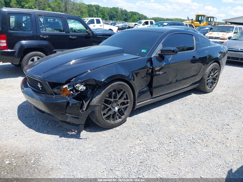 2011 FORD MUSTANG COUPE 5.0L V-8 DOHC, VVT, 412HP