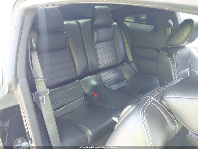 2011 FORD MUSTANG COUPE 5.0L V-8 DOHC, VVT, 412HP