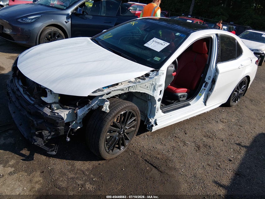 2024 Toyota Camry Xse V6, Left Side, IAAI, VIN 4T1KZ1AKXRU100757 — photo 2