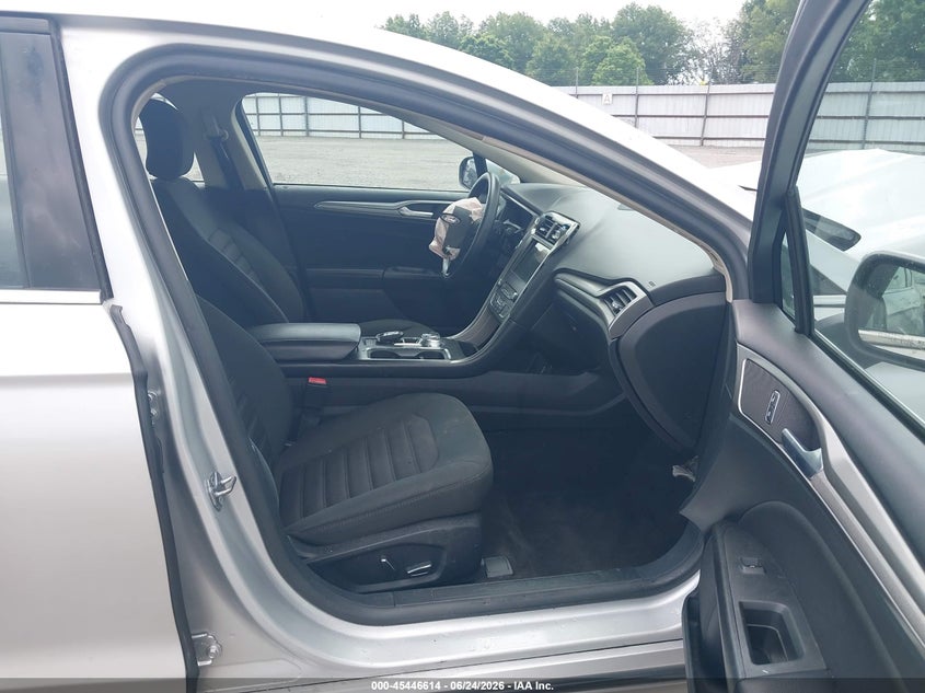 2018 FORD FUSION auction photo 5