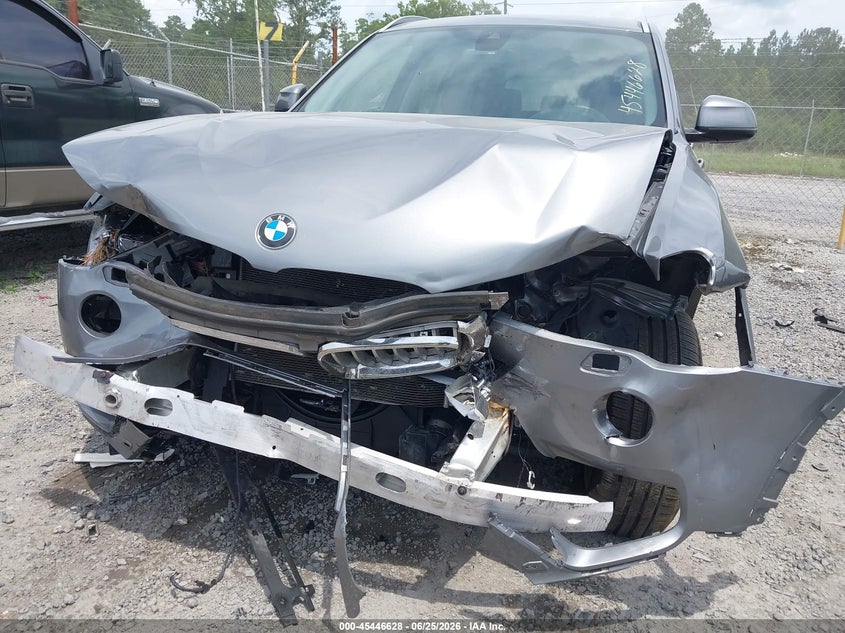 2016 BMW X3 auction photo 6