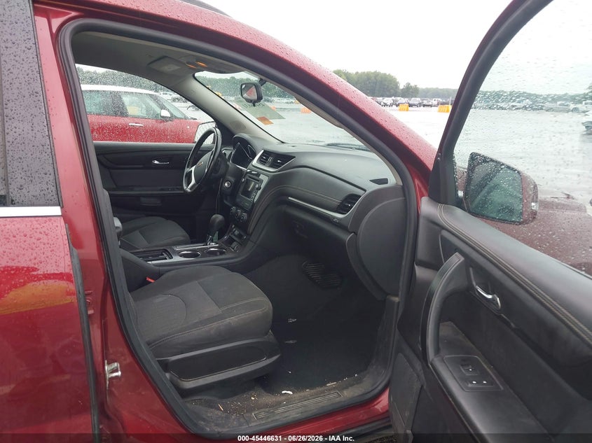 2017 CHEVROLET TRAVERSE auction photo 5