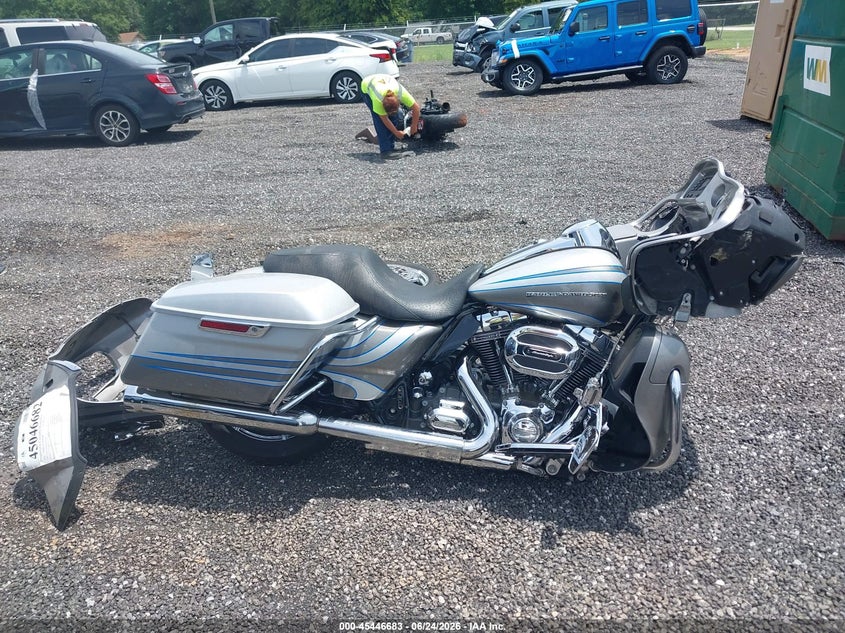 2016 Harley-Davidson Fltruse Cvo Road Glide VIN: 1HD1TAN18GB959288 Lot: 45446683