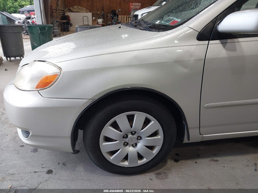 2004 TOYOTA COROLLA auction photo 6