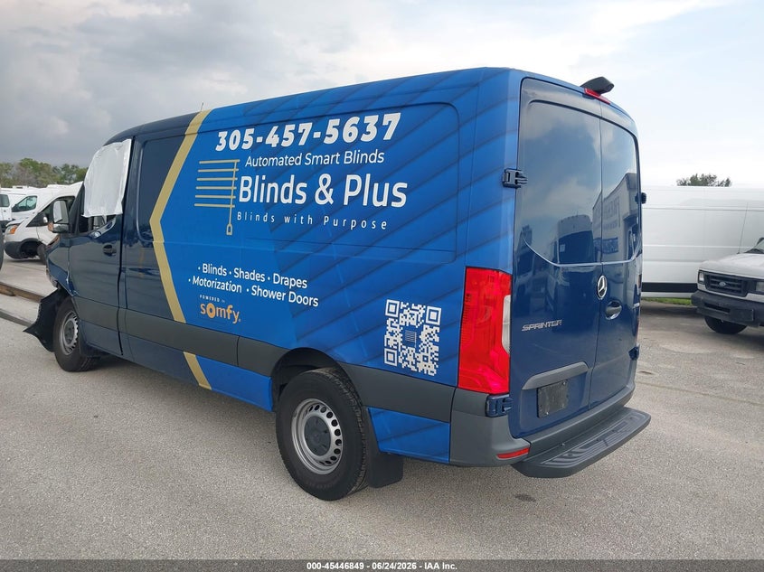 Vin: w1y4kbhy7rt180831, lot: 45944958, mercedes-benz sprinter 2500 standard roof 4-cyl diesel 20243