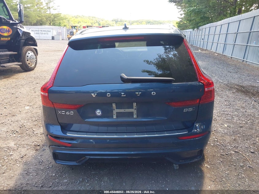 VOLVO XC60 - zdjęcie 17