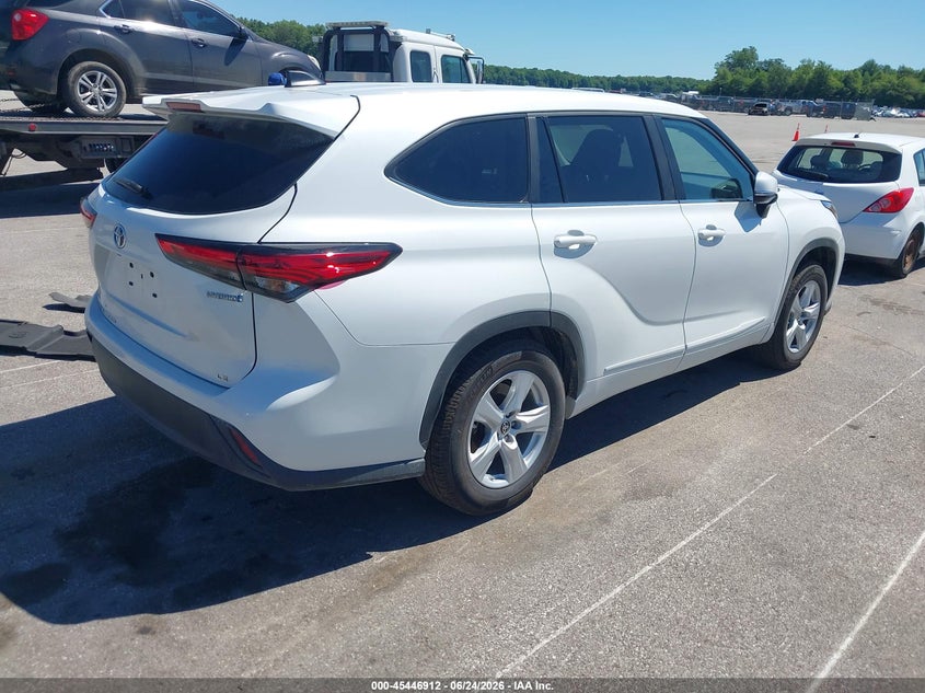 2023 TOYOTA HIGHLANDER auction photo 4