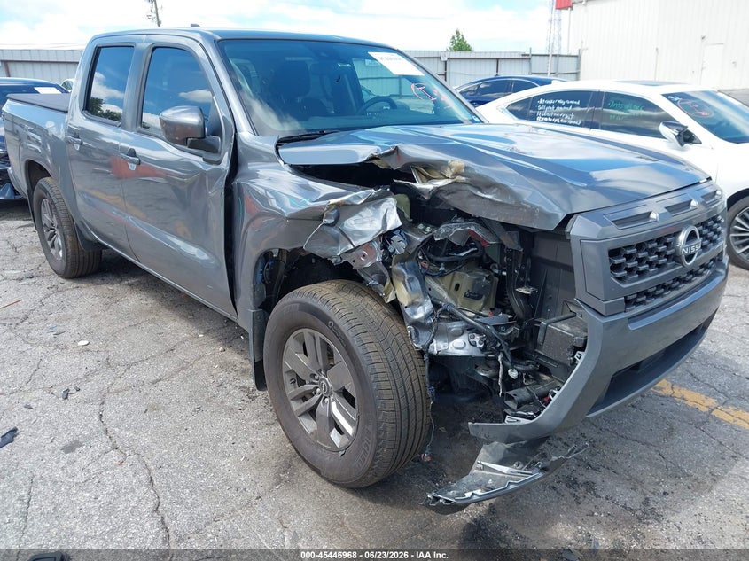 NISSAN FRONTIER SV 4X2 2025