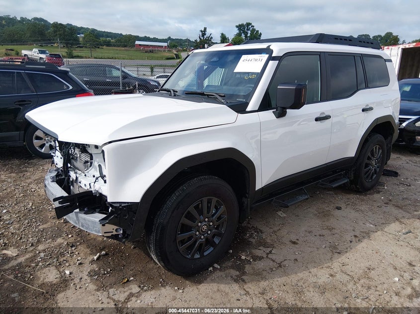 2025 TOYOTA LAND CRUISER auction photo 2