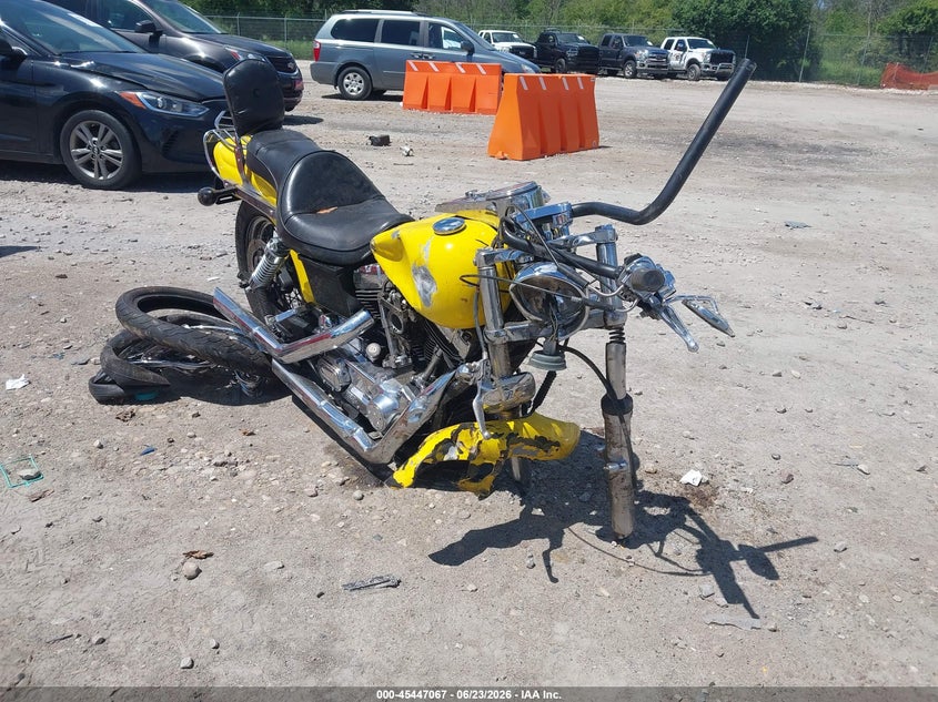 2000 Harley-Davidson FXDWG