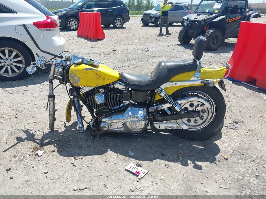2000 Harley-Davidson Fxdwg VIN: 1HD1GEV1XYY311204 Lot: 45447067