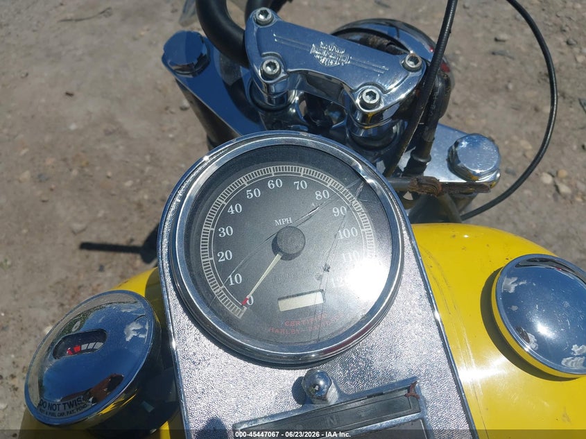 2000 Harley-Davidson Fxdwg VIN: 1HD1GEV1XYY311204 Lot: 45447067