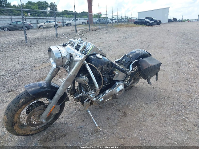 1HD1BJY10YY076668 2000 Harley-Davidson Flstc photo 1