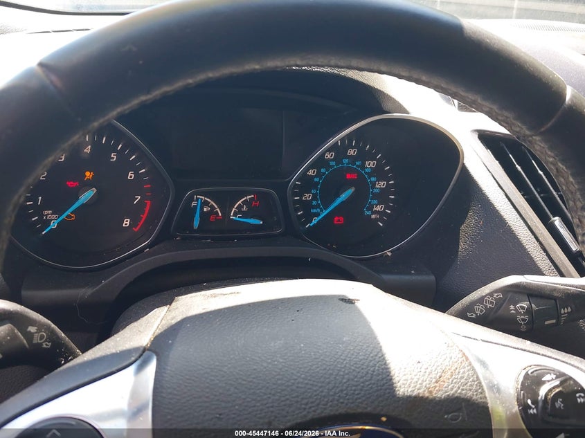 2015 FORD ESCAPE auction photo 7