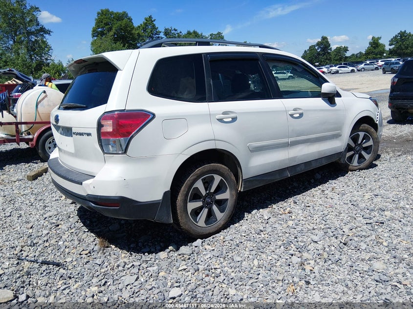 Vin: jf2sjadc6jh564059, lot: 45945260, subaru forester 2.5i premium 20184