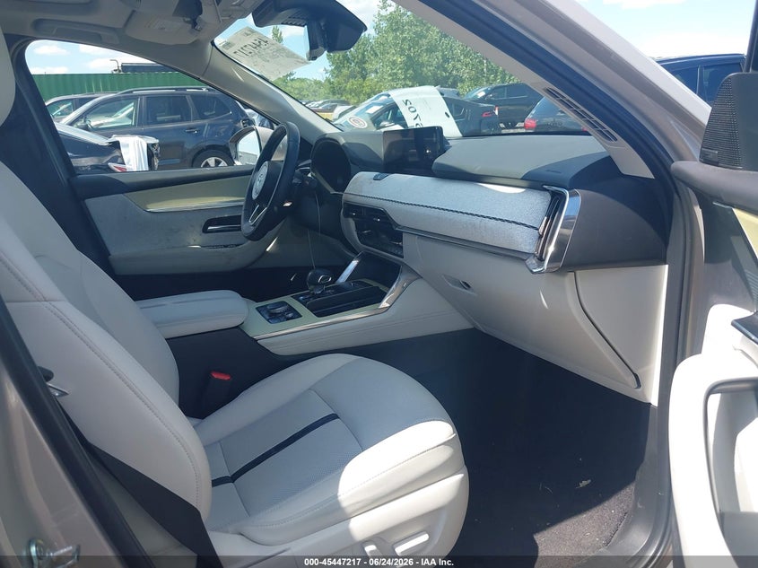 2024 MAZDA CX-90 auction photo 5