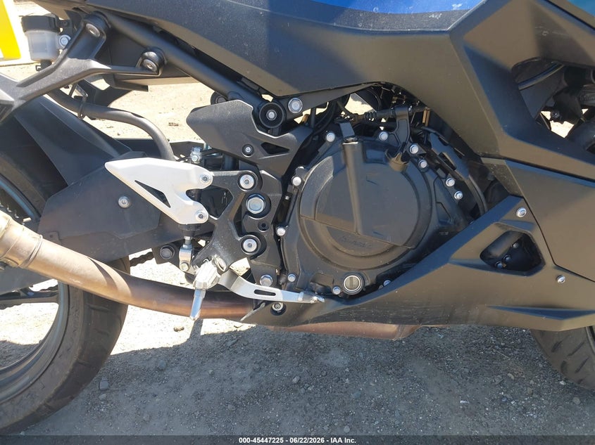 2025 Kawasaki Ex500 VIN: ML5EXGG10SDA72074 Lot: 45447225
