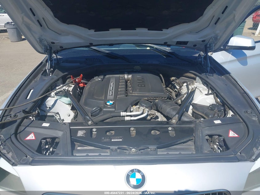2013 BMW 5ER SEDAN 3.0L I-6 DI, DOHC, VVT, TURBO, 300HP