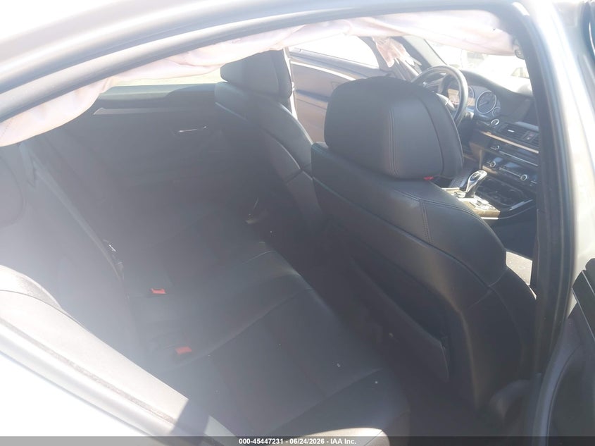 2013 BMW 5ER SEDAN 3.0L I-6 DI, DOHC, VVT, TURBO, 300HP